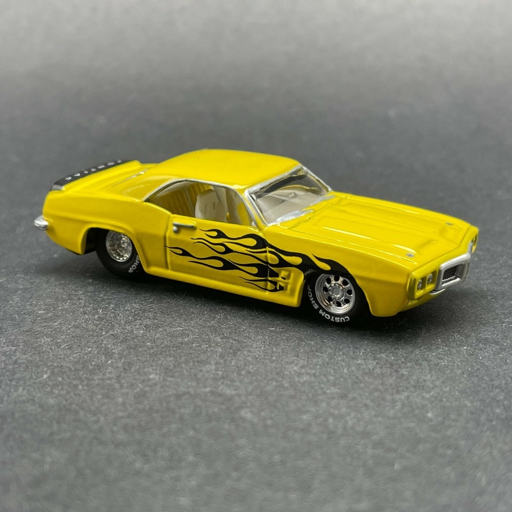 Maisto 1969 '69 Pontiac Firebird Car Yellow 1/64 All Stars Red 100 Rubber Slicks